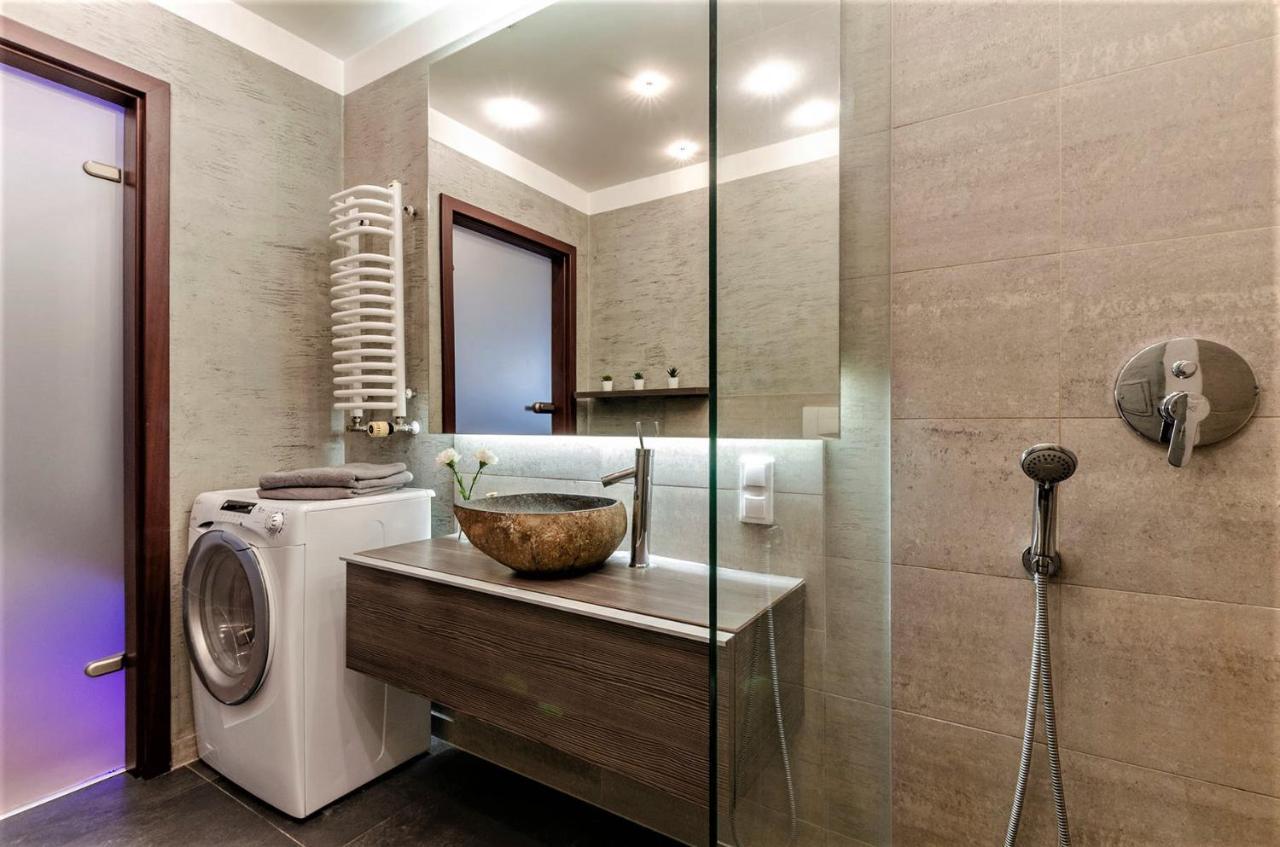 Lupoapartments Krolewska Penthouse Mandoria Parking Dostep Na Kod Łódź Esterno foto